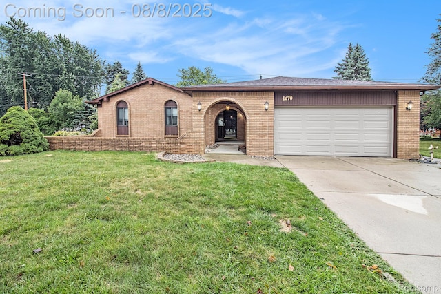 1670 Yellowbrick Ct, Trenton, MI 48183 - photo 1
