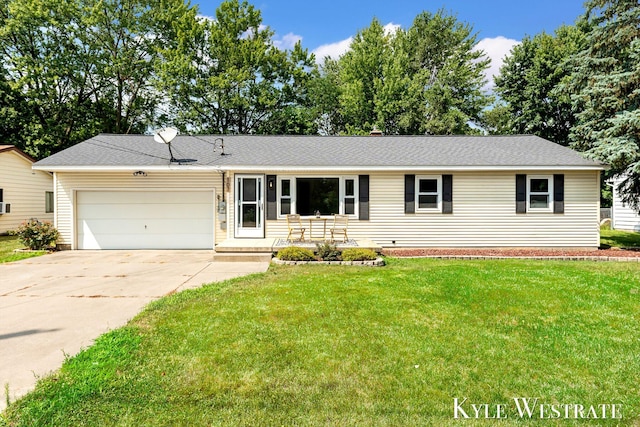 107 Gaines St SE, Grand Rapids, MI 49548 - photo 1