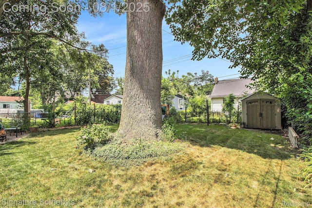 358 W Elza Ave, Hazel Park, MI 48030 - photo 16