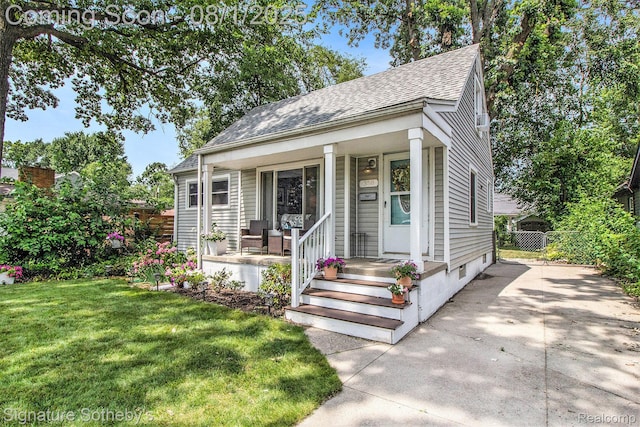 358 W Elza Ave, Hazel Park, MI 48030 - photo 3