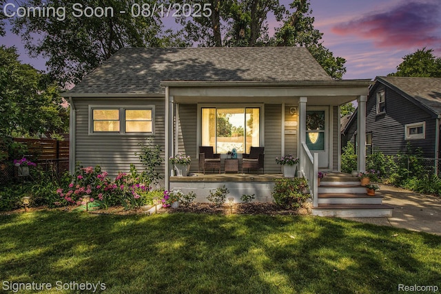 358 W Elza Ave, Hazel Park, MI 48030 - photo 2