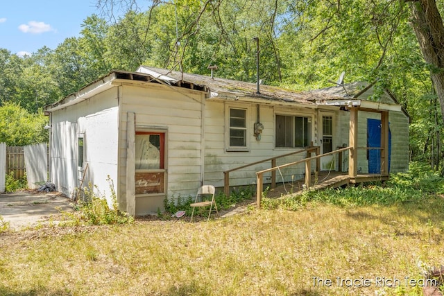 10603 Paw Paw Ave, Grant, MI 49327 - photo 2