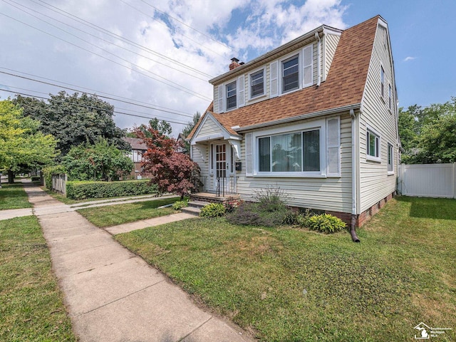 415 E Noble Ave, Monroe, MI 48162 - photo 1
