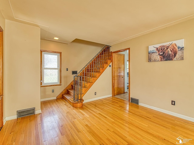 415 E Noble Ave, Monroe, MI 48162 - photo 10