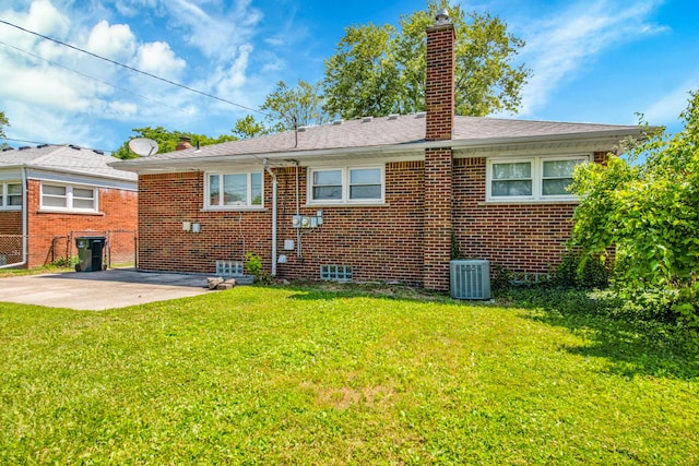28919 Ursuline St, Saint Clair Shores, MI 48081 - photo 22