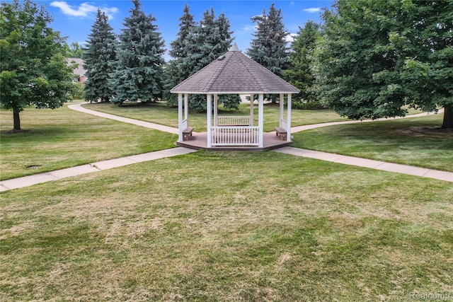 606 Olde English Cir, Howell, MI 48855 - photo 19