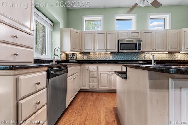 20403 Robinway Dr, Clinton Township, MI 48036 - photo 9