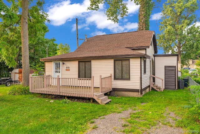 3033 Moss St, Keego Harbor, MI 48320 - photo 1
