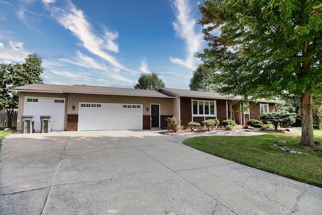 4000 Granada Ct NW, Walker, MI 49534 - photo 1