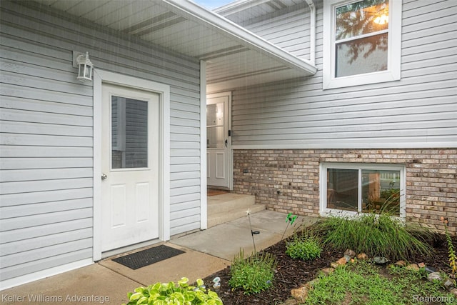 572 River Pointe Ct, Milan, MI 48160 - photo 3