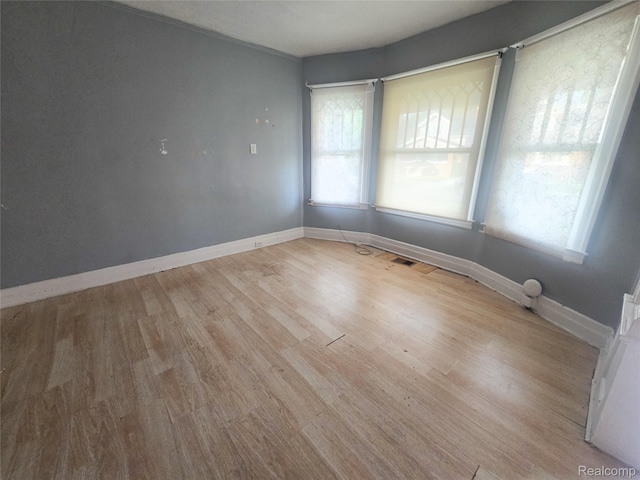 3869 Burns St, Detroit, MI 48214 - photo 3