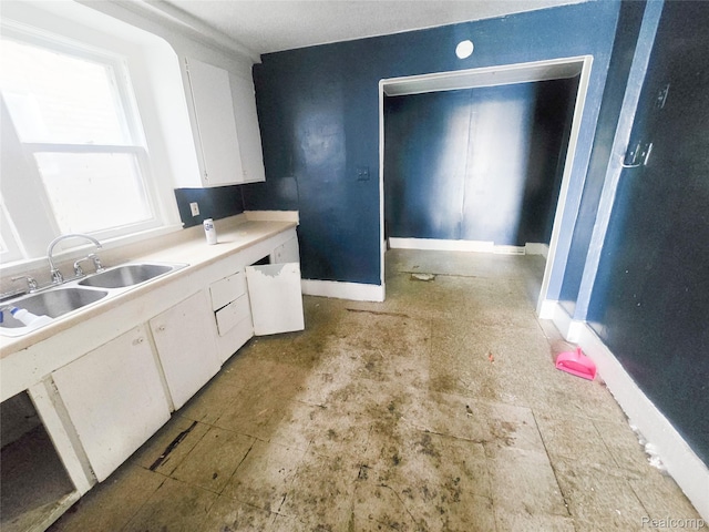 3869 Burns St, Detroit, MI 48214 - photo 6