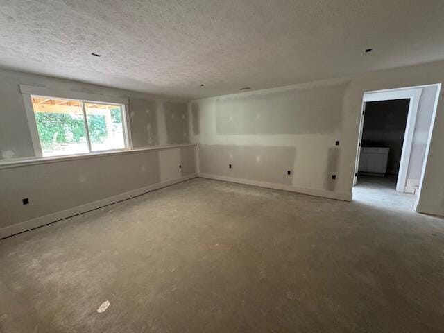 1976 Aspen Valley Ln, Ionia, MI 48846 - photo 12
