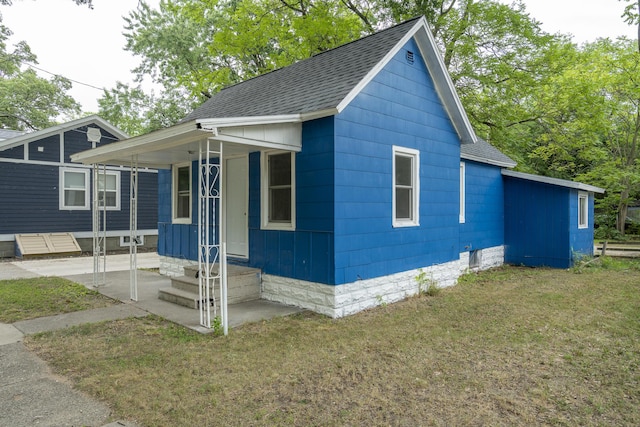 419 E Forest Ave, Muskegon, MI 49442 - photo 2