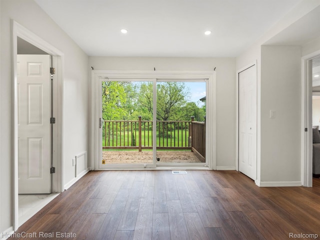 3930 Harris Ln, West Bloomfield, MI 48323 - photo 43