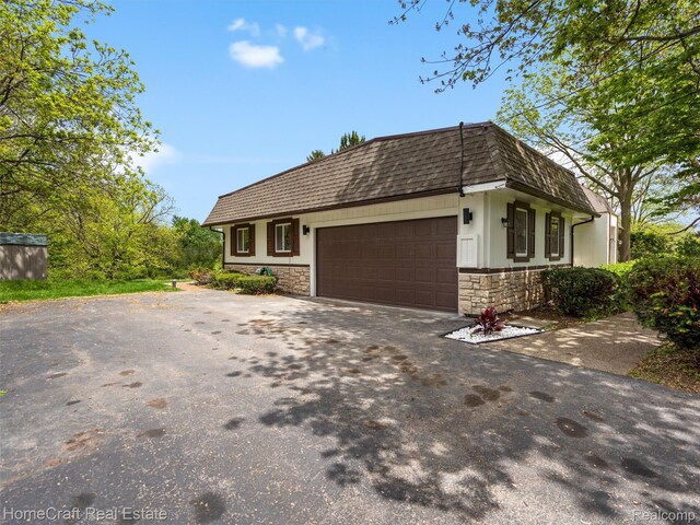 3930 Harris Ln, West Bloomfield, MI 48323 - photo 50