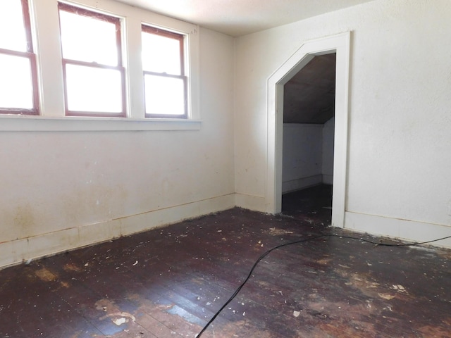 308 Toledo St, Adrian, MI 49221 - photo 17