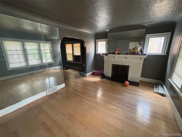 15401 Sorrento St, Detroit, MI 48227 - photo 2