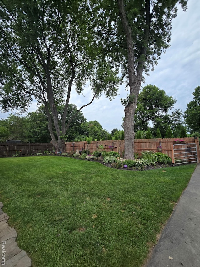 9301 Big Lake Rd, Clarkston, MI 48346 - photo 30