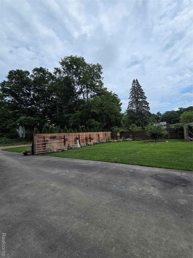 9301 Big Lake Rd, Clarkston, MI 48346 - photo 34