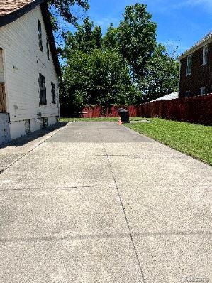 8827 E Warren Ave, Detroit, MI 48214 - photo 3