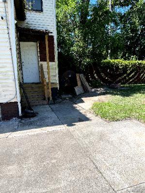 8827 E Warren Ave, Detroit, MI 48214 - photo 4