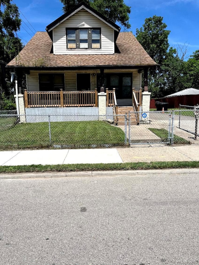 8827 E Warren Ave, Detroit, MI 48214 - photo 1