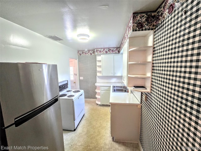 2214 Crane St, Waterford, MI 48329 - photo 14