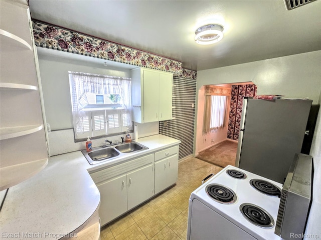 2214 Crane St, Waterford, MI 48329 - photo 15