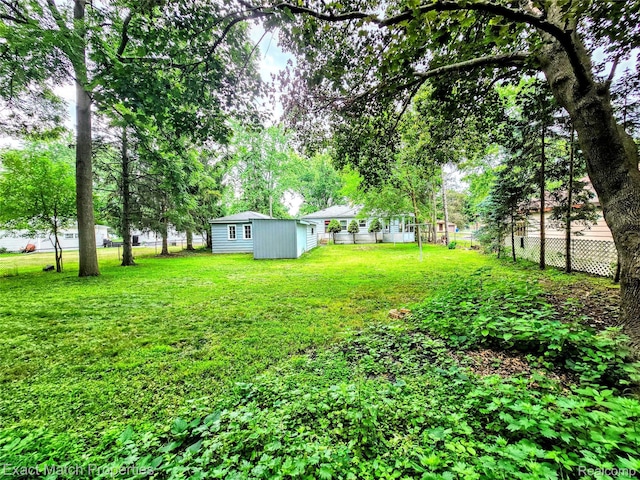 2214 Crane St, Waterford, MI 48329 - photo 3