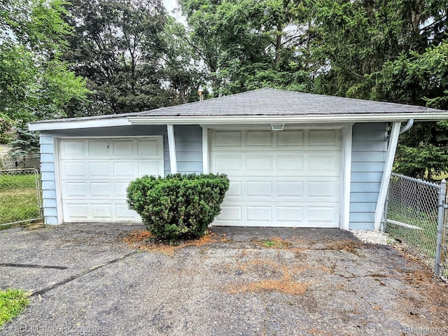 2214 Crane St, Waterford, MI 48329 - photo 4