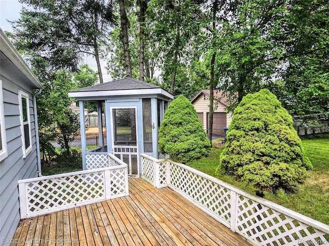 2214 Crane St, Waterford, MI 48329 - photo 24