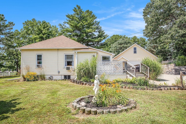 126 S Wilson St, Vicksburg, MI 49097 - photo 2