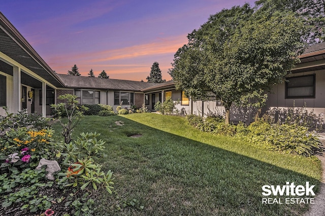 202 Bona Vista Dr NW, Grand Rapids, MI 49504 - photo 1