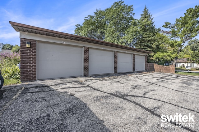 202 Bona Vista Dr NW, Grand Rapids, MI 49504 - photo 11