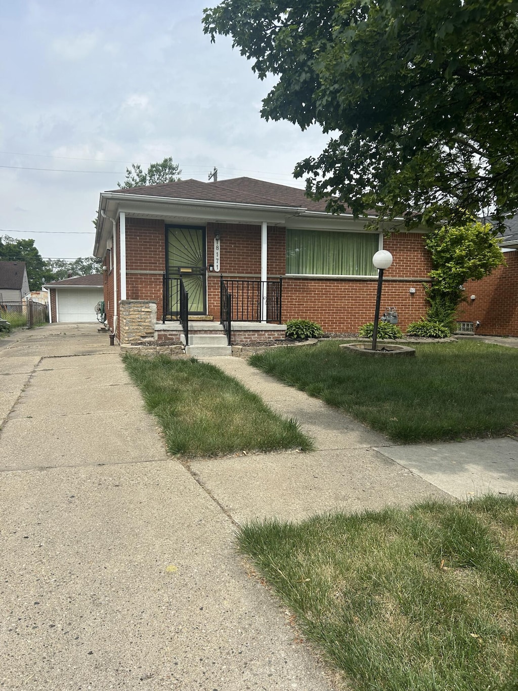 18171 Dequindre St, Detroit, MI 48234 - photo 1