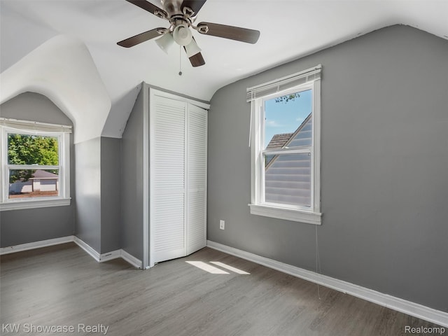 25861 Powers Ave, Dearborn Heights, MI 48125 - photo 12