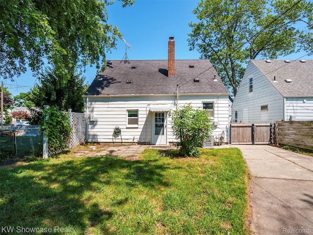 25861 Powers Ave, Dearborn Heights, MI 48125 - photo 14