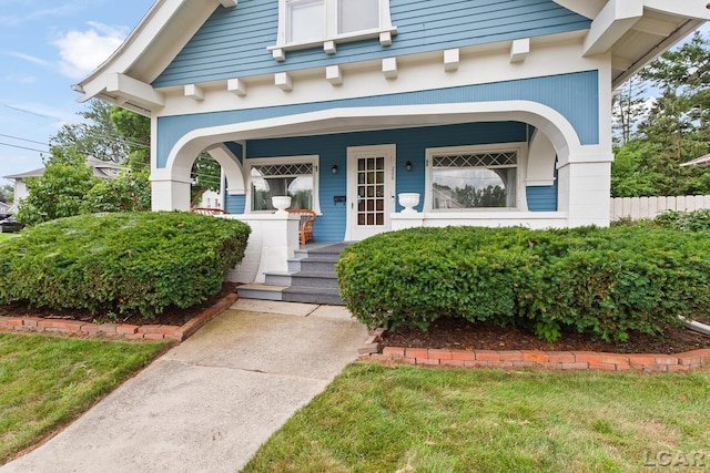 226 E Butler St, Adrian, MI 49221 - photo 2