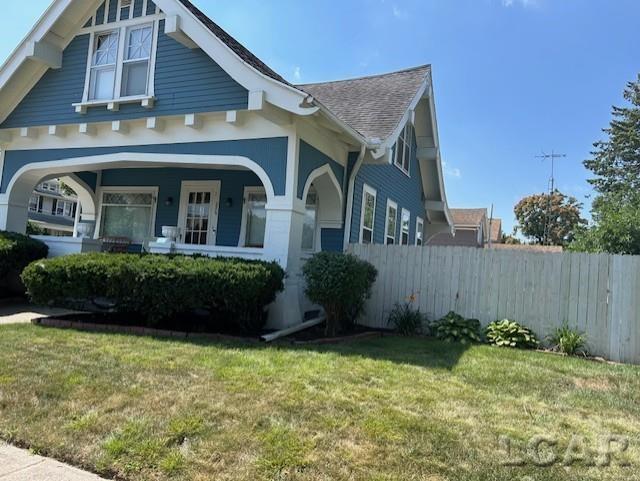 226 E Butler St, Adrian, MI 49221 - photo 9
