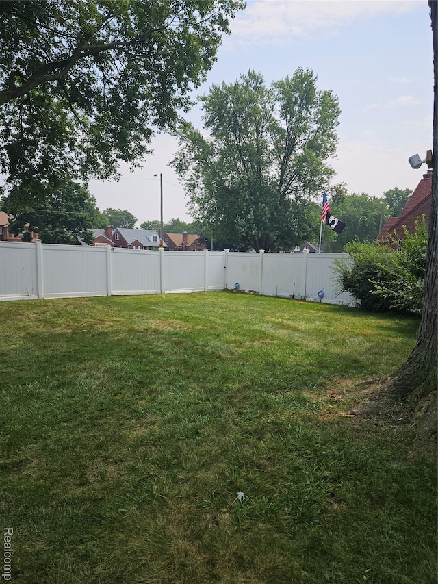 10160 W Outer Dr, Detroit, MI 48223 - photo 47
