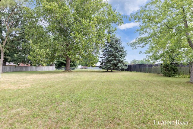 255 Trinity Dr SW, Grand Rapids, MI 49548 - photo 3