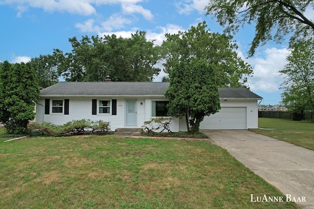 255 Trinity Dr SW, Grand Rapids, MI 49548 - photo 1