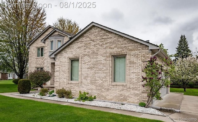 47630 Robins Nest Dr, Shelby Twp, MI 48315 - photo 2