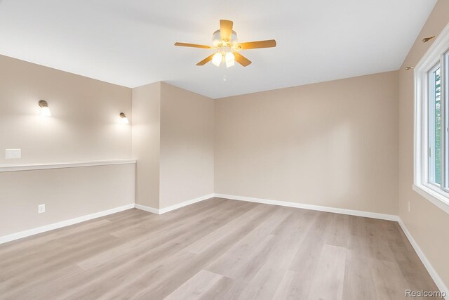 208 6th St, Fenton, MI 48430 - photo 5