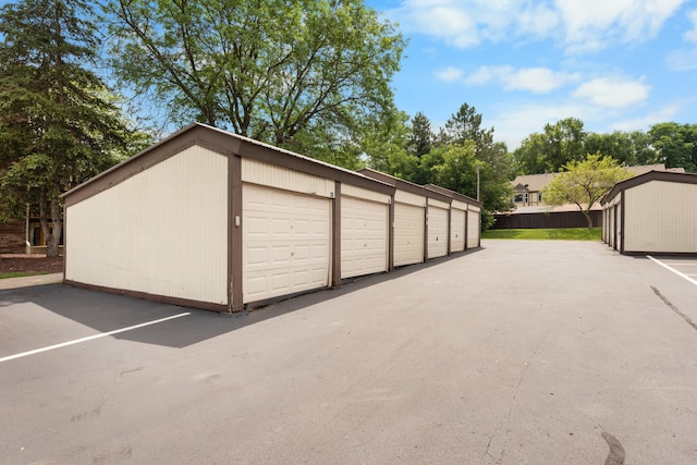 875 S Pontiac Trl Unit B105, Walled Lake, MI 48390 - photo 16