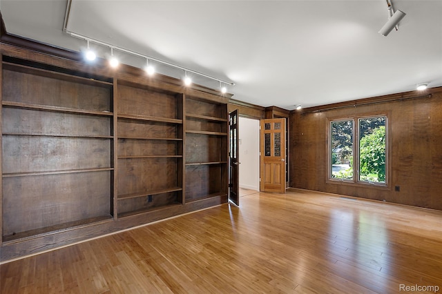 5353 W Bloomfield Lake Rd, West Bloomfield, MI 48323 - photo 9