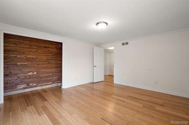 5353 W Bloomfield Lake Rd, West Bloomfield, MI 48323 - photo 33