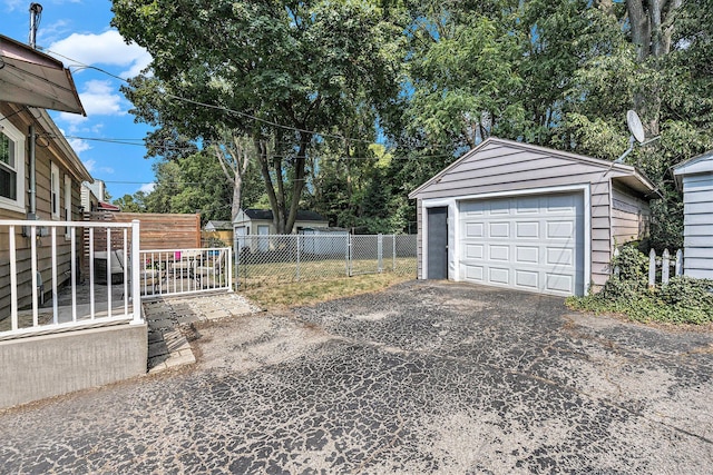 2138 Riverside Dr NE, Grand Rapids, MI 49505 - photo 24