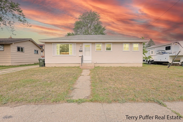 1729 Roberts St, Muskegon, MI 49442 - photo 1